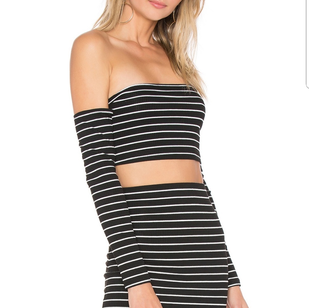 Stripe off shoulder Crop Top